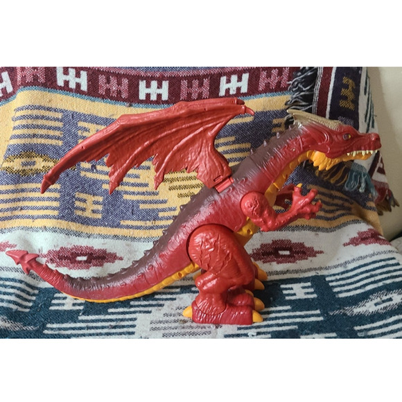 Dragon Red & Yellow Tested & Moves & Noise - Picture 2 of 4